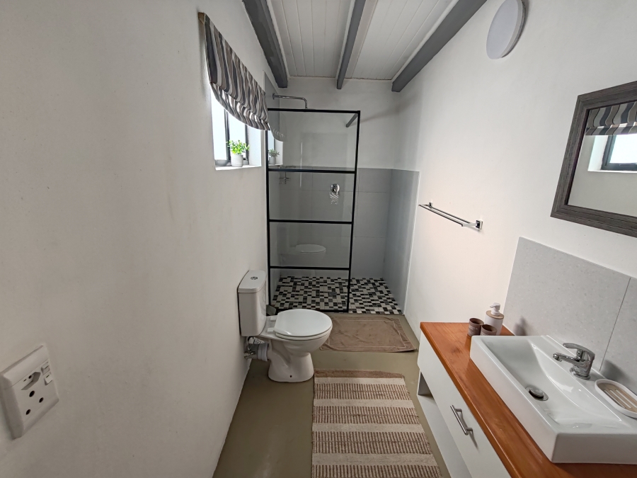 9 Bedroom Property for Sale in Hopefield Western Cape